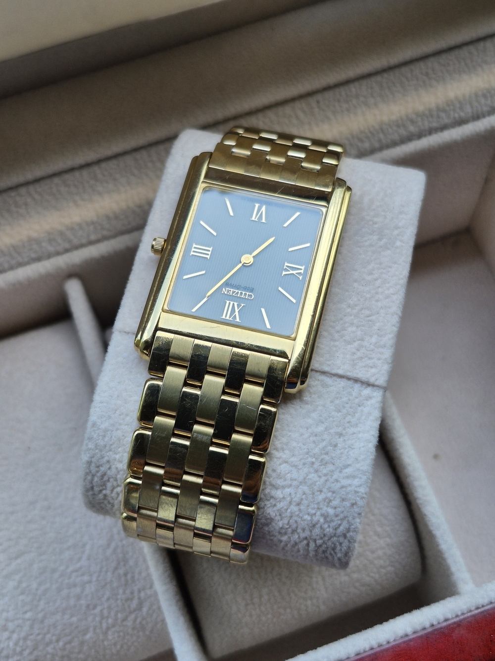 Citizen Stiletto Eco-Drive G820-T001688 TA White Roman Tank Quartz - Picture 6 of 16